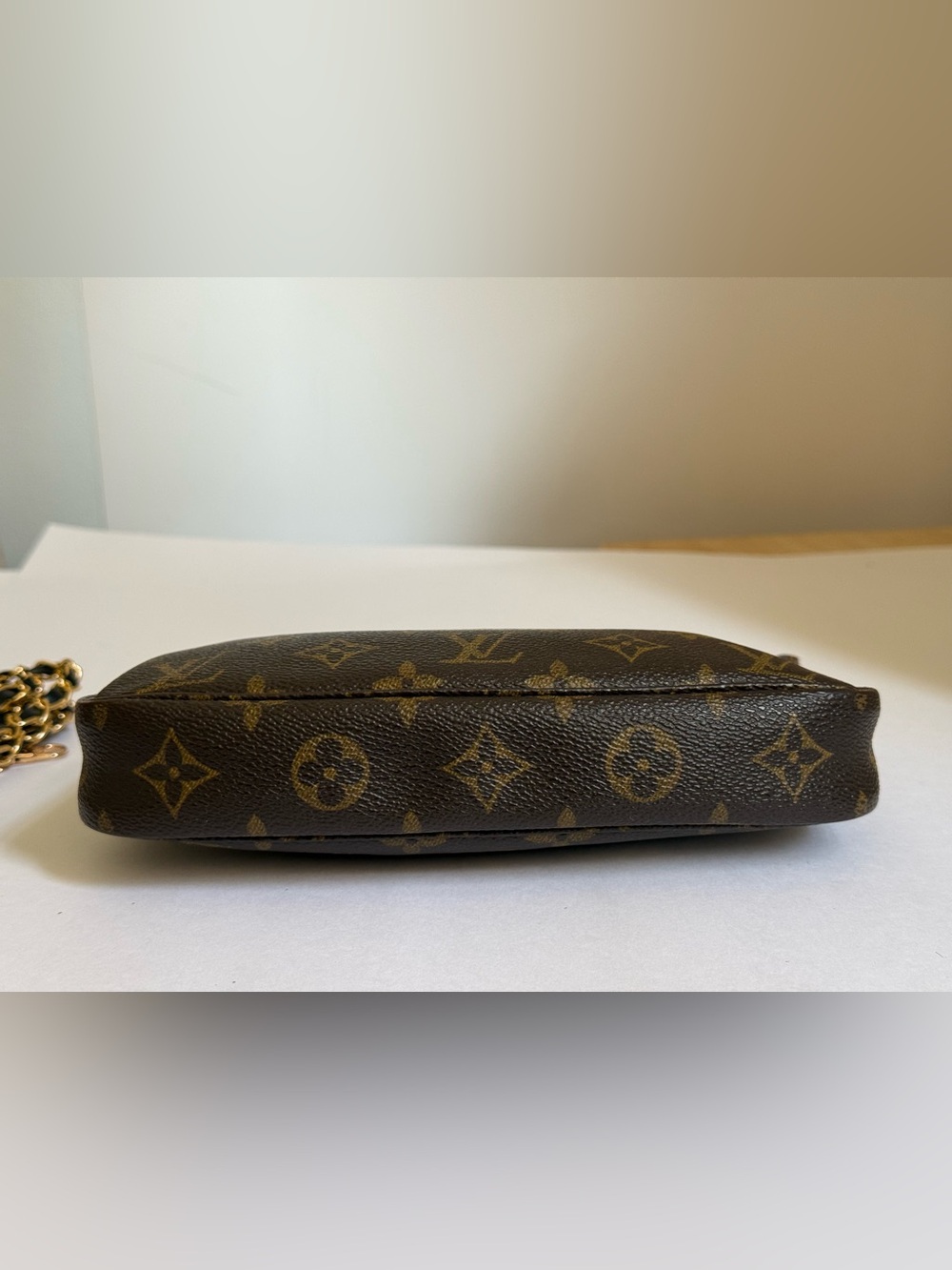 Louis Vuitton Pochette accessories Monogram Shoulder Bag 🌟 - Picture 10 of 17